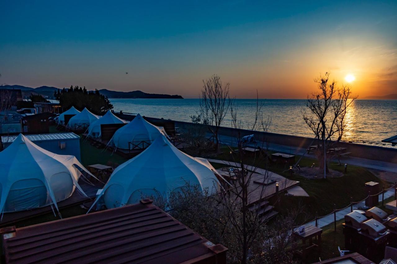 Picnic　Garden Ξενοδοχείο Awaji Εξωτερικό φωτογραφία